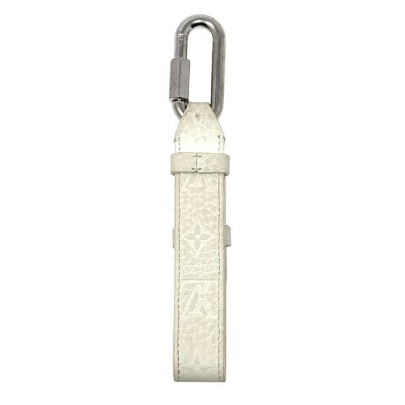 Louis Vuitton Monogram Keychain - Picture 2 of 9
